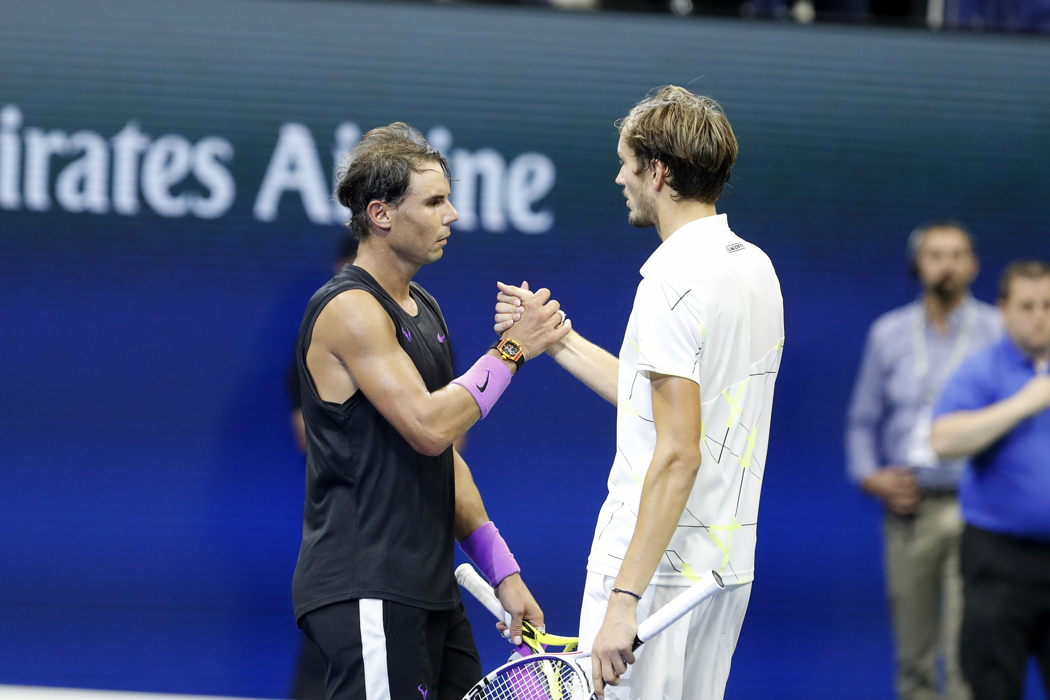 意大利网球队力克欧洲网球队，梅德韦杰夫统治全场的简单介绍