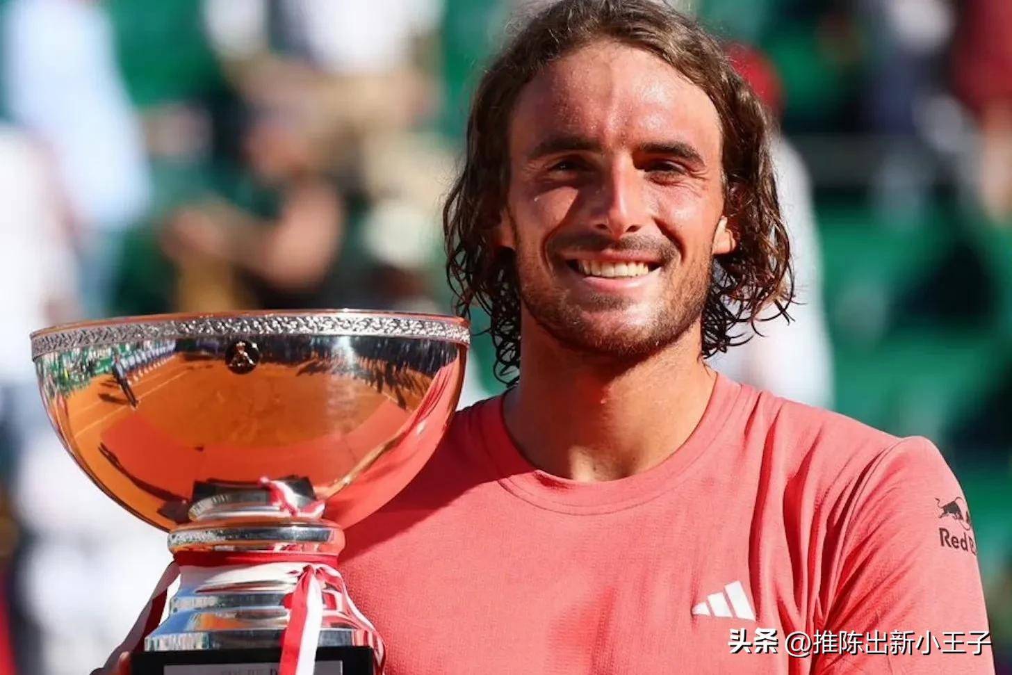 蒙特卡洛大师赛险胜澳网，西西帕斯带队取胜