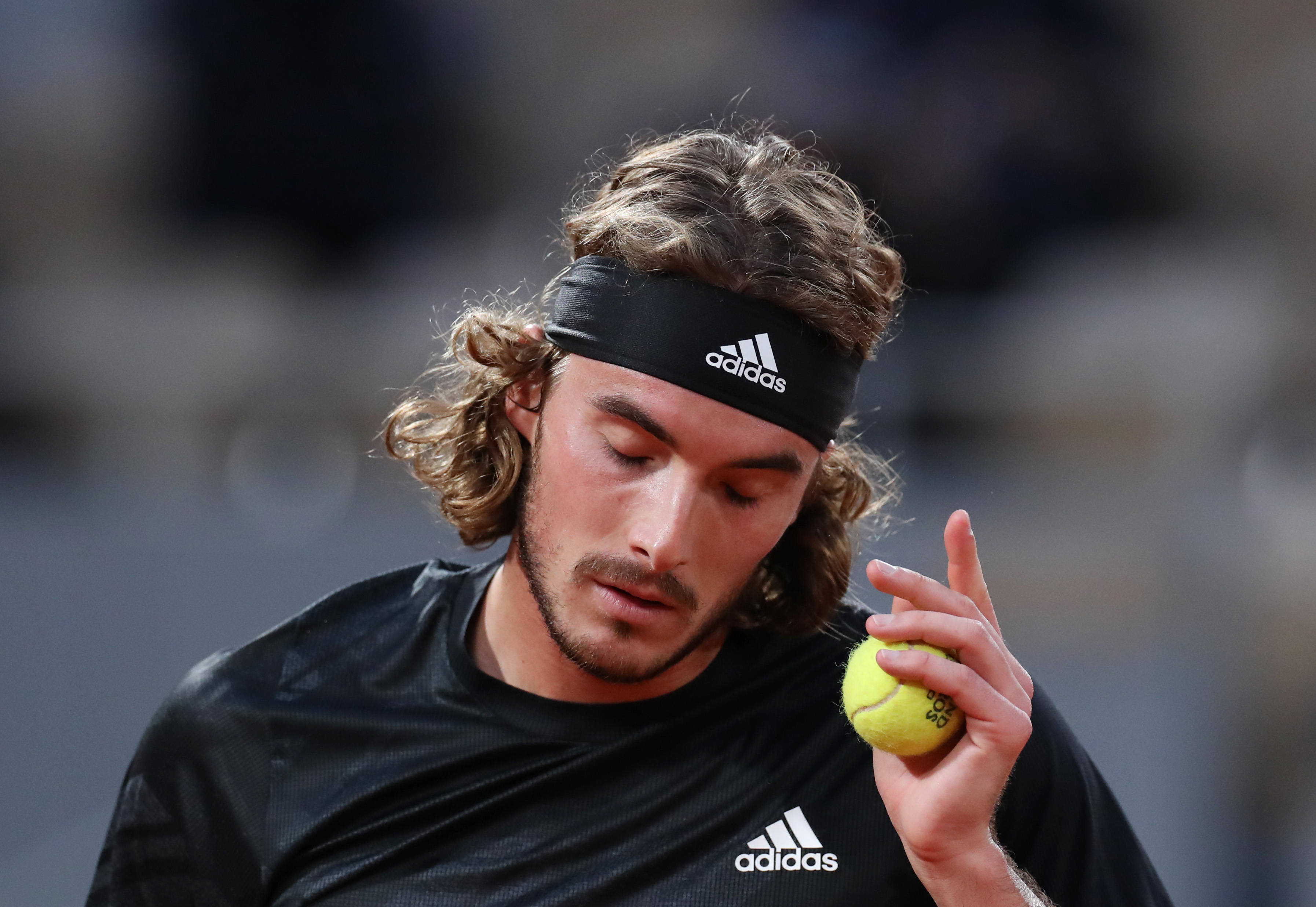 戴维斯杯完胜法网,西西帕斯关键制胜 戴维斯杯完胜法网,西西帕斯关键制胜