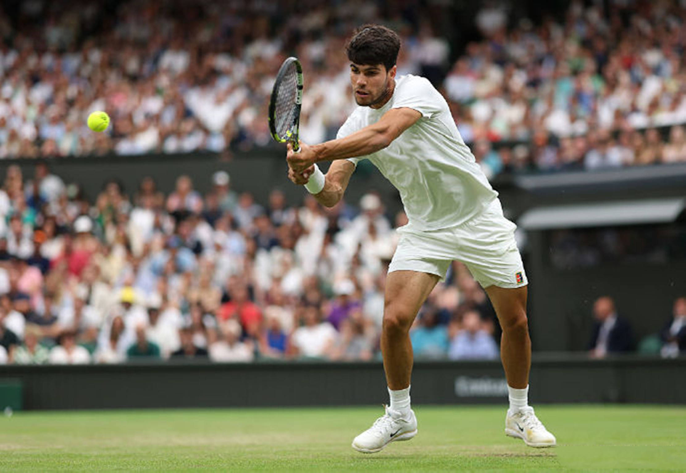 温网险胜美网，阿尔卡拉斯带队取胜