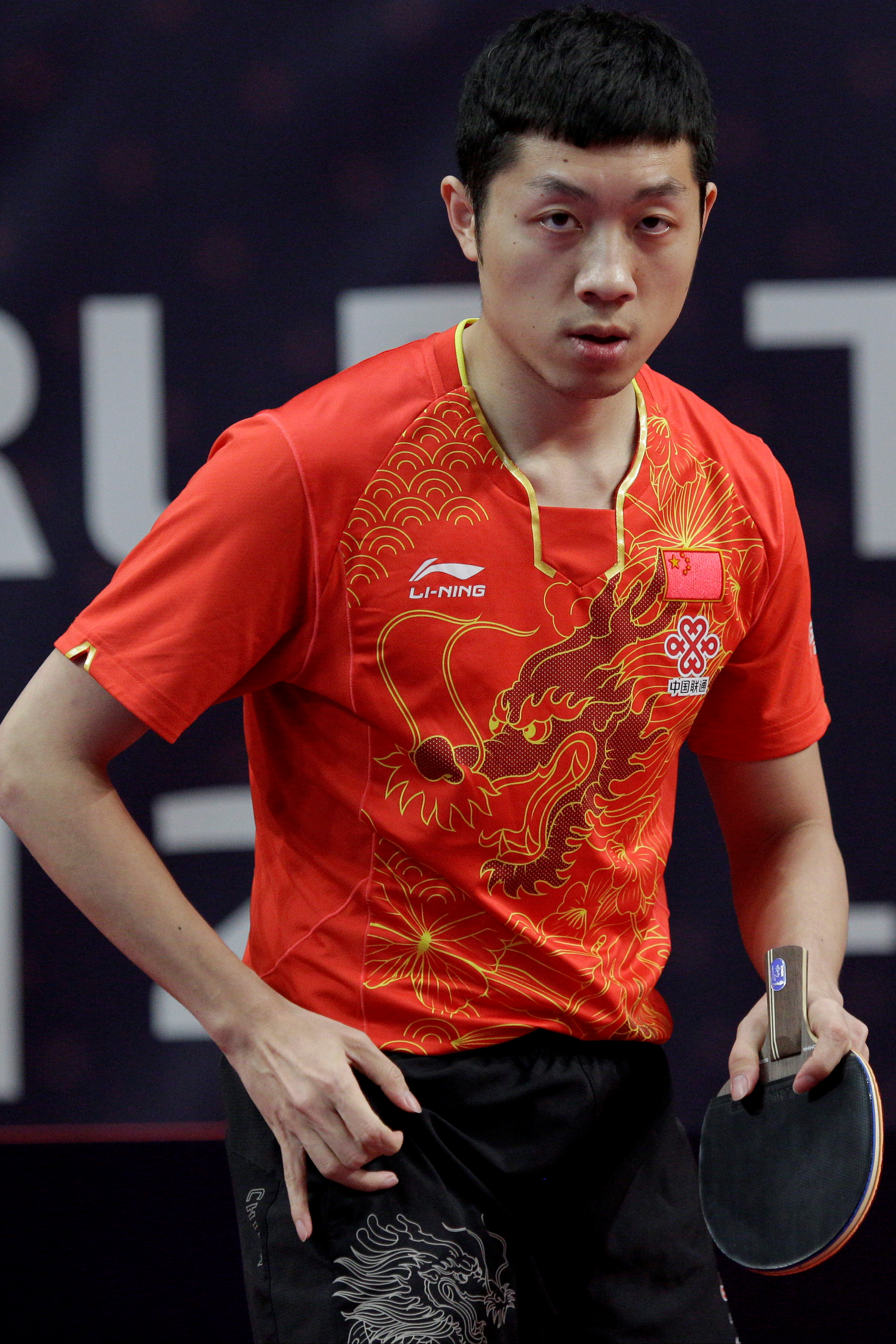 英格兰队力克波兰队，许昕高光表现