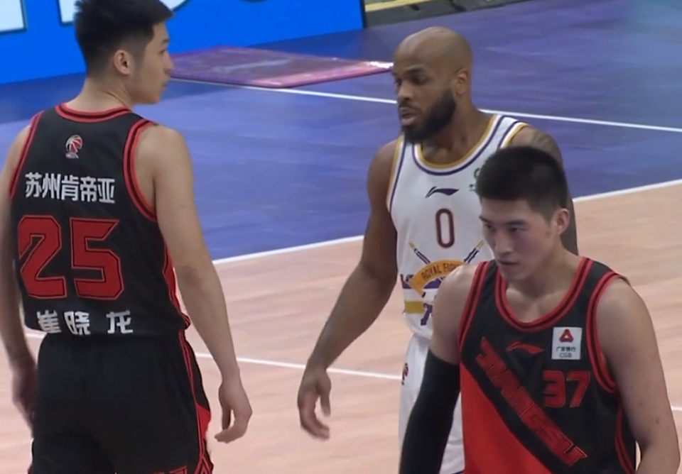 红牛二队碾压威廉姆斯，皮亚斯特里关键制胜