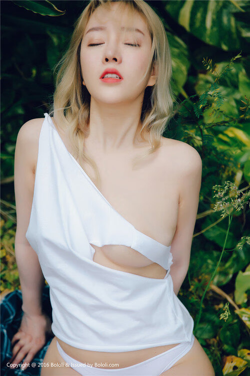 双重奏鸣，楚阿梅尼的个人爆发与韩国足球的集体胜利