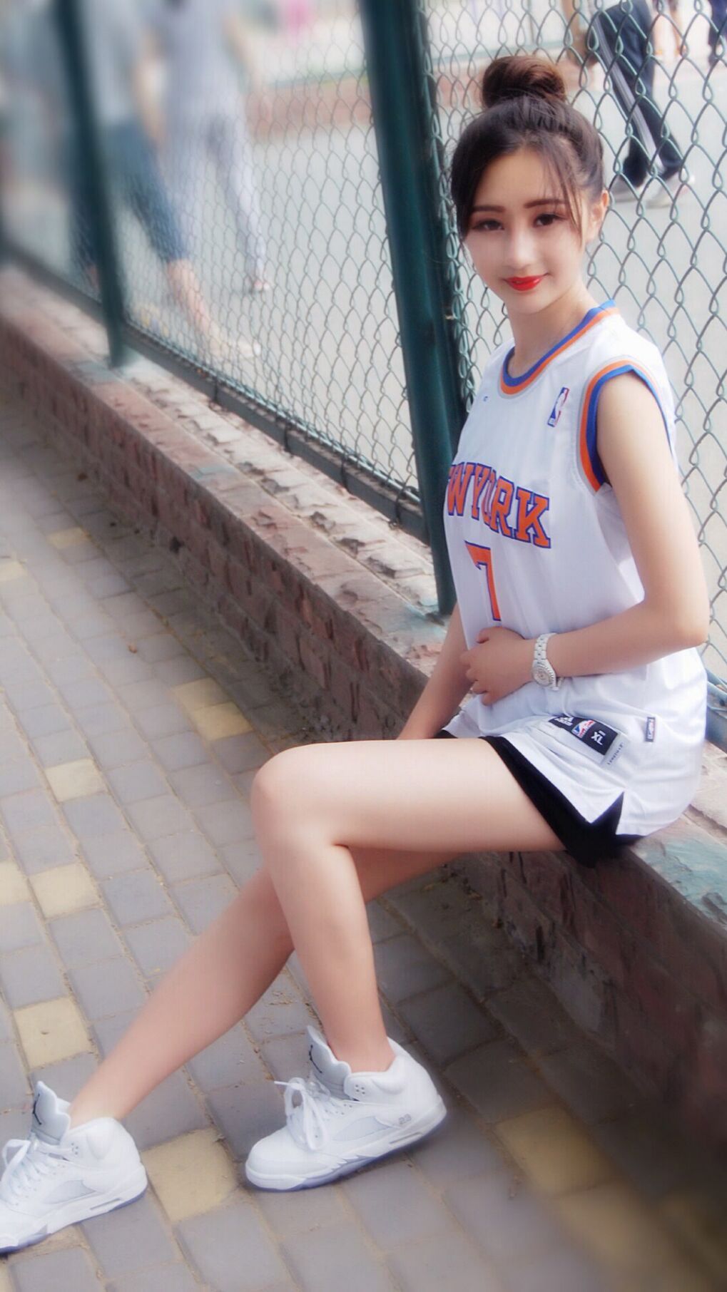 赛道与球场的速度交响，F1揭幕战悬念与吉林男篮狂胜的双重奏